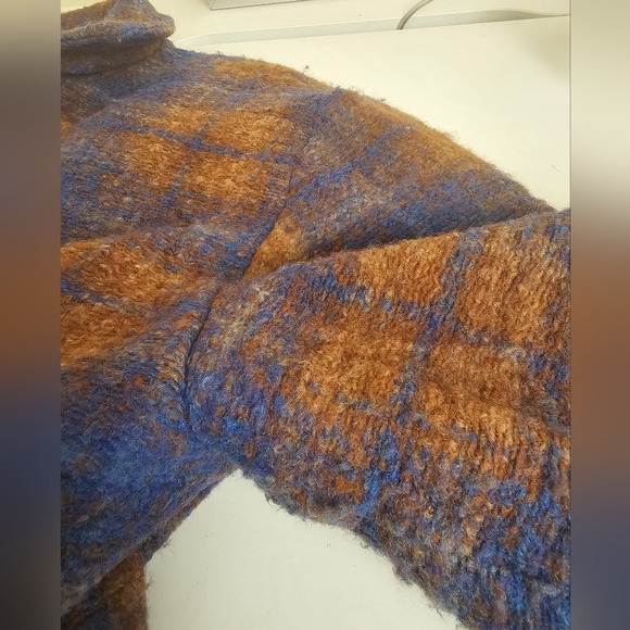 Aritzia Wilfred Free Lyon Jacket. Size 3 - Picture 7 of 11